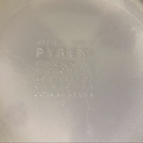Vintage Pyrex Butterfly Gold 471-B 500ml. Without lid - Picture 8 of 8
